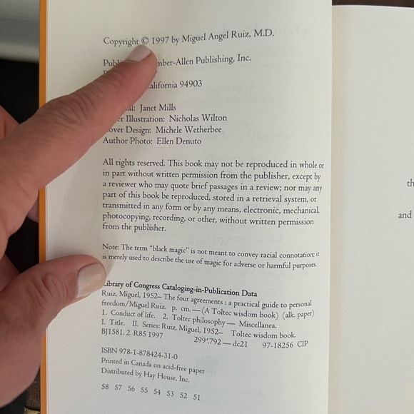 Vintage The Four Agreements Book 1997 Edition - Picture 2 of 4